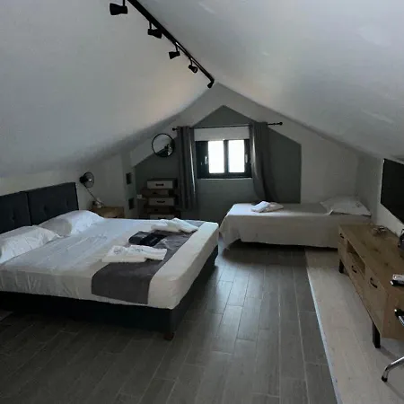 Ionian Hospitality πασιθεα Λυγιά